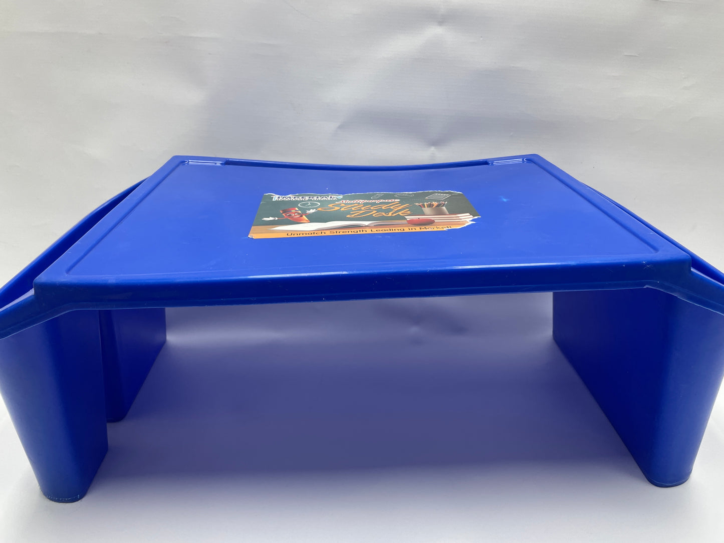 Madrasah bench / Study desk